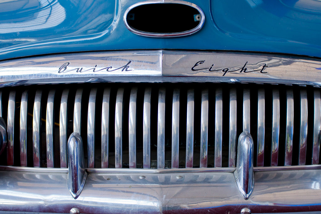 Détail de la Buick 50L du musée d'Art et d'Industrie de Châtellerault